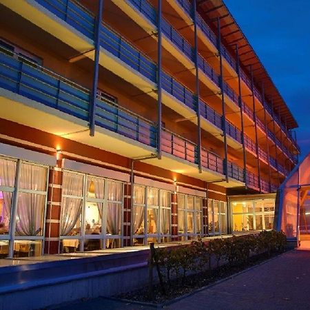 Kurhotel Pyramide Bad Windsheim Ngoại thất bức ảnh