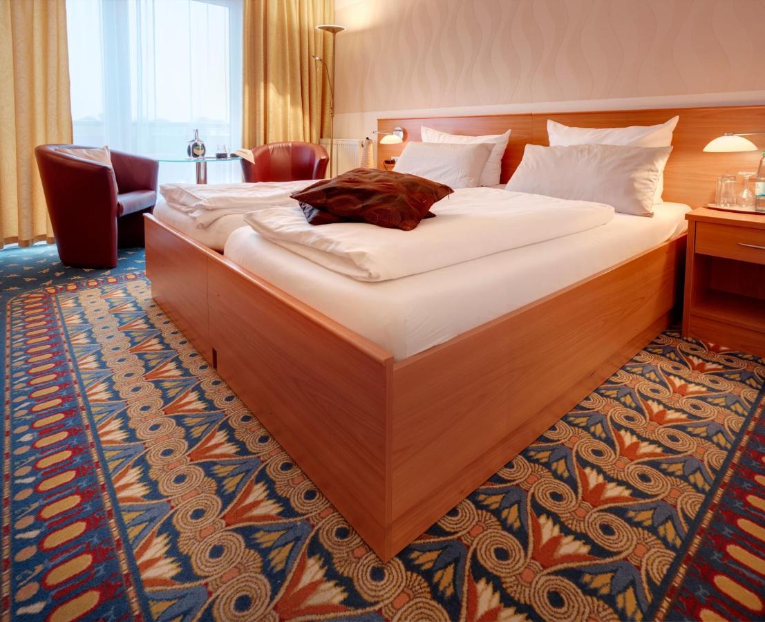 Kurhotel Pyramide Bad Windsheim Ngoại thất bức ảnh