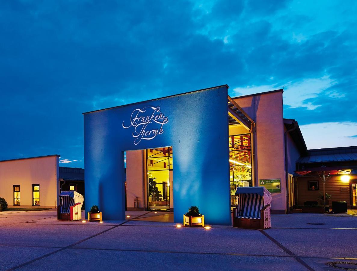 Kurhotel Pyramide Bad Windsheim Ngoại thất bức ảnh